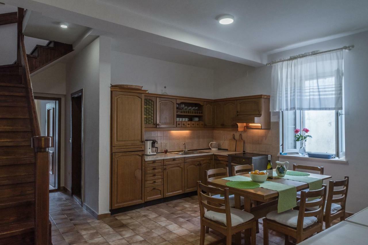 Apartment Matijas Trstenik  Exterior foto